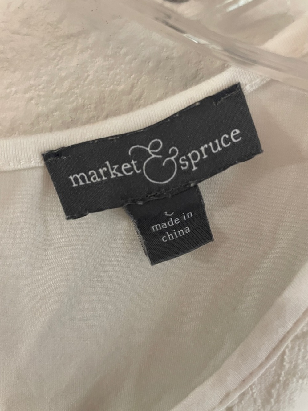 Market & Spruce Ivory Geometric Lace Short Sleeve Top - Picture 2 of 3